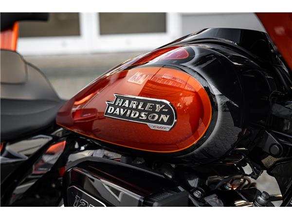 Harley-Davidson CVO Street Glide FLHXSE 121 Cui - KESSTECH -