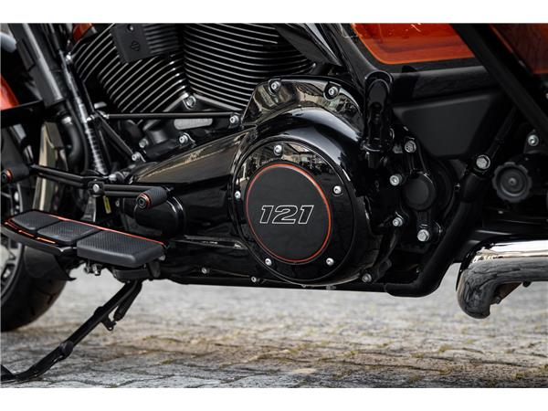 Harley-Davidson CVO Street Glide FLHXSE 121 Cui - KESSTECH -