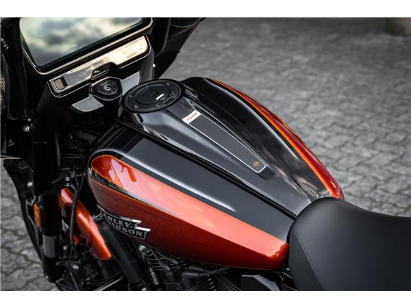 Harley-Davidson CVO Street Glide FLHXSE 121 Cui - KESSTECH -