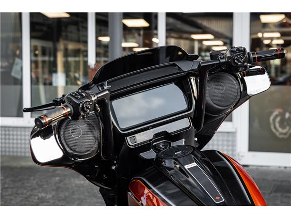 Harley-Davidson CVO Street Glide FLHXSE 121 Cui - KESSTECH -