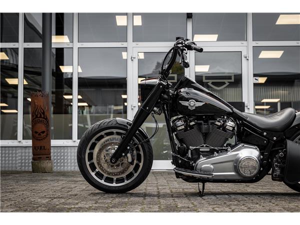 Harley-Davidson FLFBS FAT BOY SOFTAIL 114 -JEKILL&HYDE-