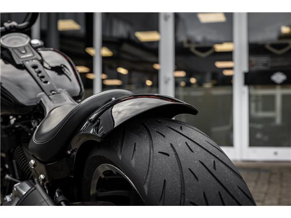Harley-Davidson FLFBS FAT BOY SOFTAIL 114 -JEKILL&HYDE-