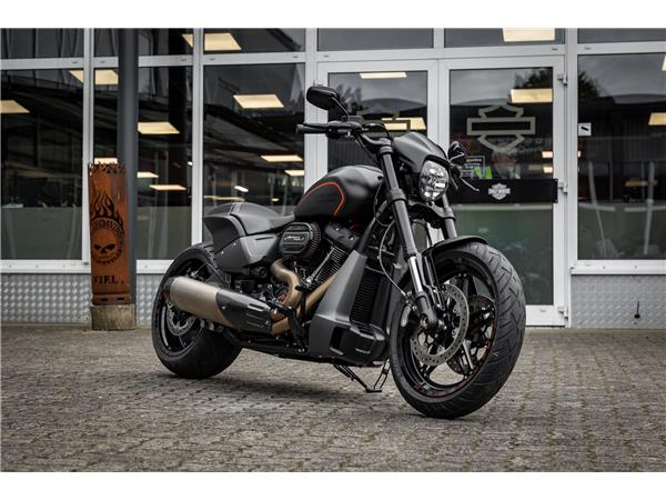 Harley-Davidson FXDR 114 CUI - SCREAMIN' EAGLE