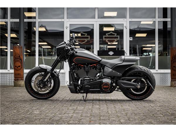 Harley-Davidson FXDR 114 CUI - SCREAMIN' EAGLE