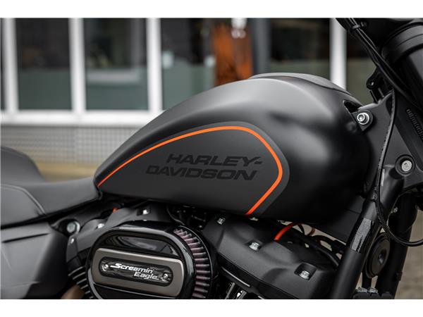 Harley-Davidson FXDR 114 CUI - SCREAMIN' EAGLE