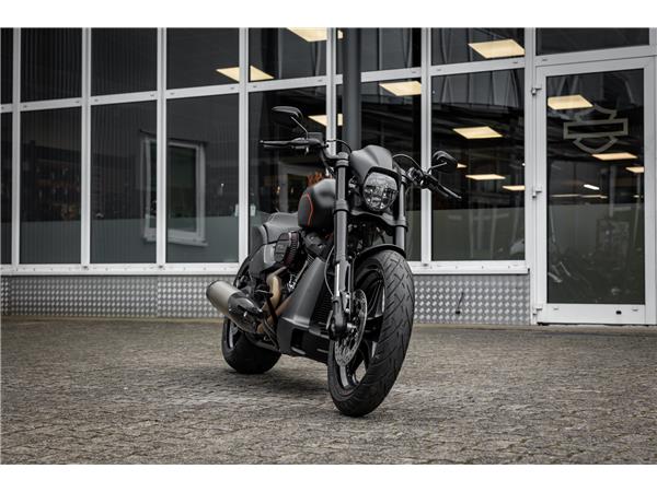 Harley-Davidson FXDR 114 CUI - SCREAMIN' EAGLE