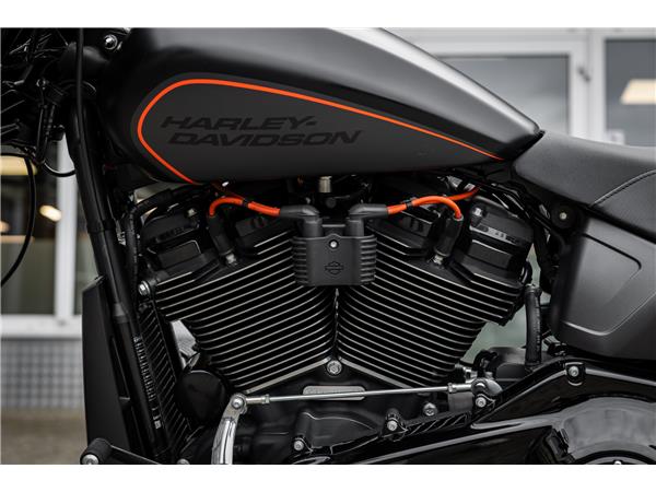 Harley-Davidson FXDR 114 CUI - SCREAMIN' EAGLE