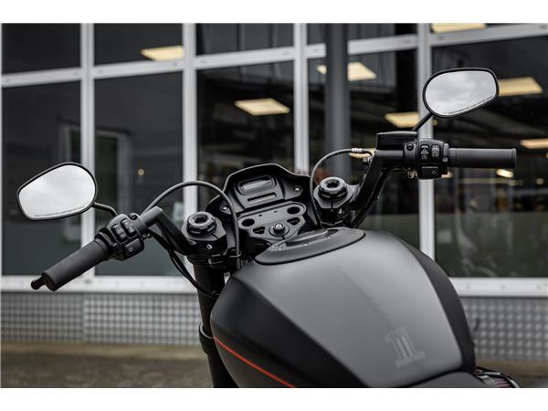 Harley-Davidson FXDR 114 CUI - SCREAMIN' EAGLE