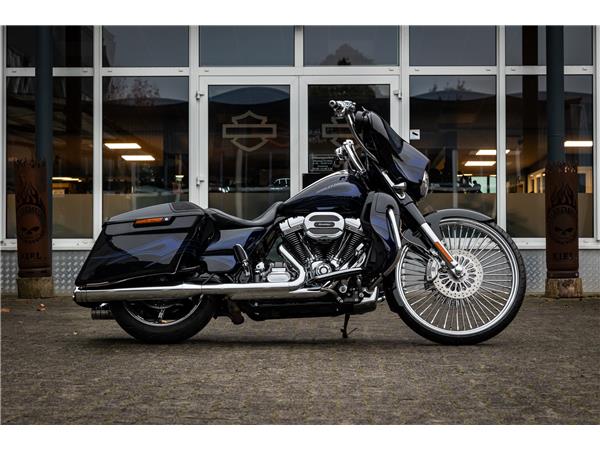 Harley-Davidson CVO STREET GLIDE 110 FLHXSE - Jekill&Hyde - 26 Zoll