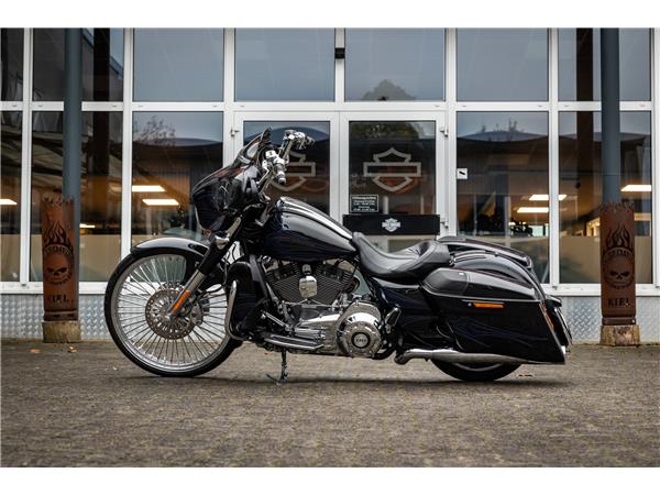 Harley-Davidson CVO STREET GLIDE 110 FLHXSE - Jekill&Hyde - 26 Zoll