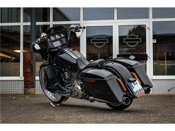 Harley-Davidson CVO STREET GLIDE 110 FLHXSE - Jekill&Hyde - 26 Zoll
