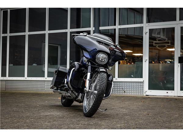 Harley-Davidson CVO STREET GLIDE 110 FLHXSE - Jekill&Hyde - 26 Zoll