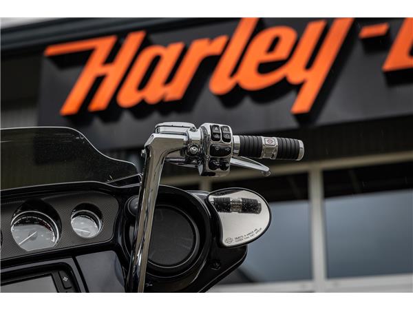 Harley-Davidson CVO STREET GLIDE 110 FLHXSE - Jekill&Hyde - 26 Zoll