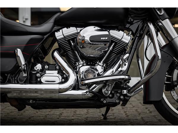 Harley-Davidson FLHX Street Glide 103 cui - Jekill & Hyde -
