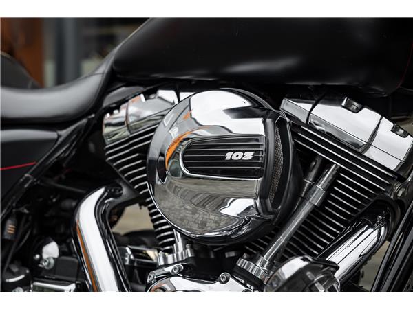 Harley-Davidson FLHX Street Glide 103 cui - Jekill & Hyde -
