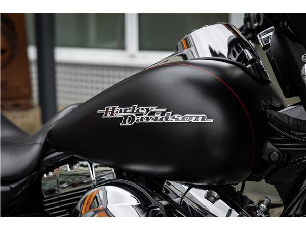 Harley-Davidson FLHX Street Glide 103 cui - Jekill & Hyde -