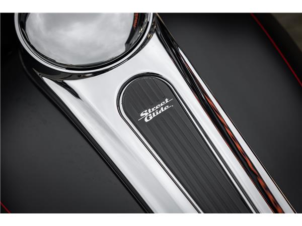 Harley-Davidson FLHX Street Glide 103 cui - Jekill & Hyde -