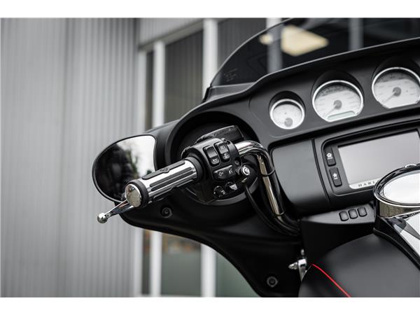 Harley-Davidson FLHX Street Glide 103 cui - Jekill & Hyde -