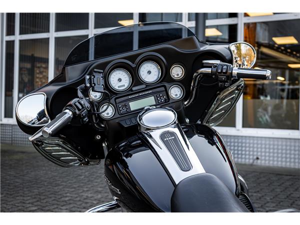 Harley-Davidson FLHX Street Glide 103 cui - KERN-AUSPUFF