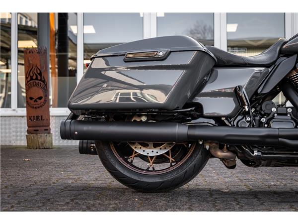 Harley-Davidson FLTRXST Road Glide ST - Kesstech -