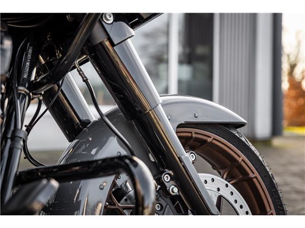 Harley-Davidson FLTRXST Road Glide ST - Kesstech -