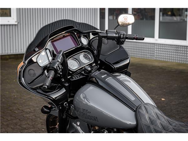 Harley-Davidson FLTRXST Road Glide ST - Kesstech -