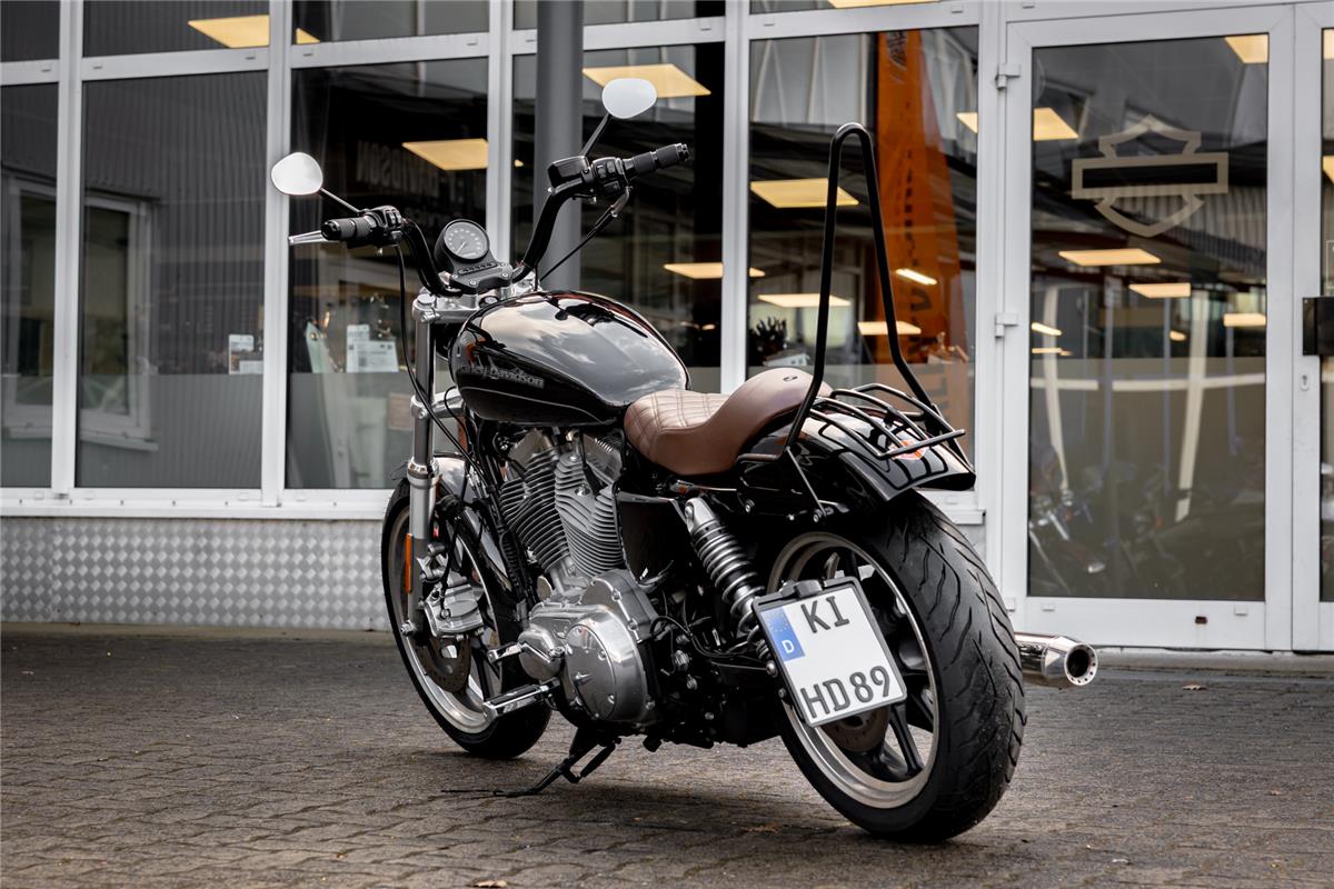 Harley-Davidson XL883L SUPERLOW SPORTSTER - MILLER ABGASANLAGE