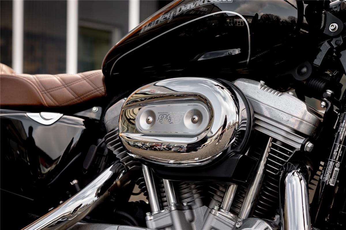 Harley-Davidson XL883L SUPERLOW SPORTSTER - MILLER ABGASANLAGE