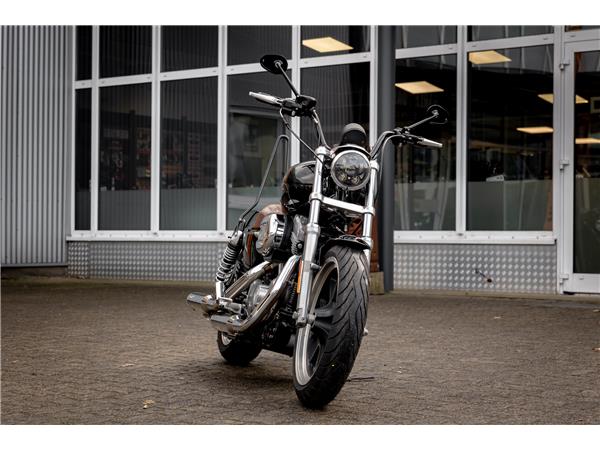 Harley-Davidson XL883L SUPERLOW SPORTSTER - MILLER ABGASANLAGE