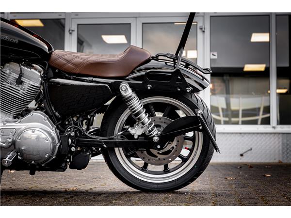 Harley-Davidson XL883L SUPERLOW SPORTSTER - MILLER ABGASANLAGE