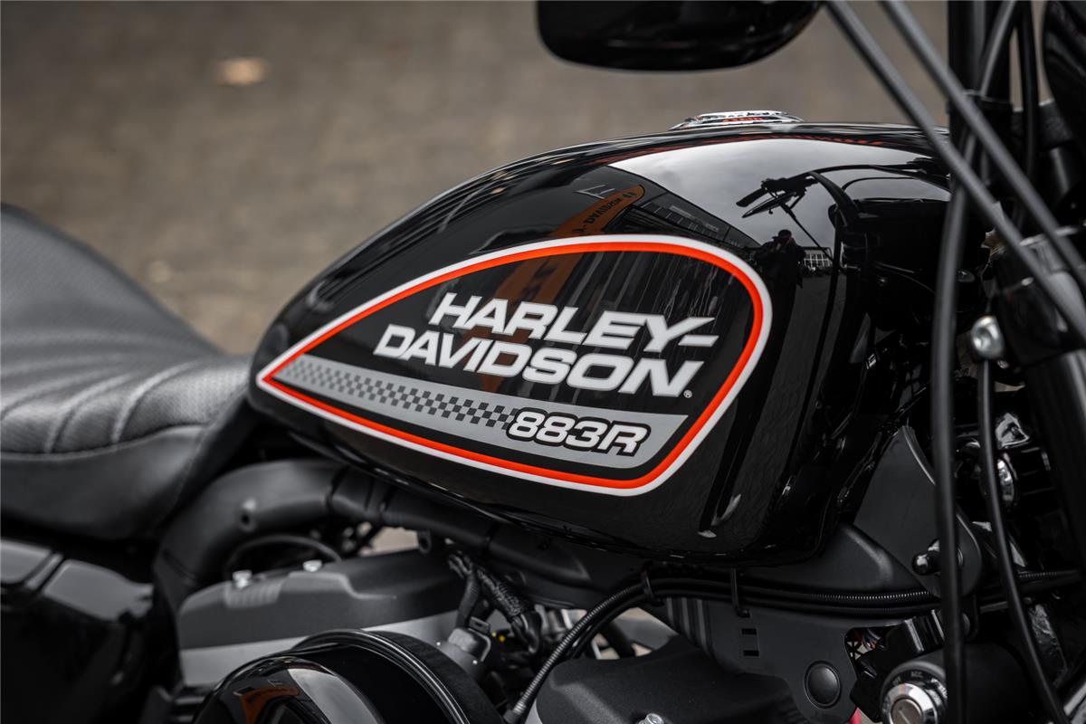 Harley-Davidson Sportster XL883R Roadster - MILLER ABGASANLAGE
