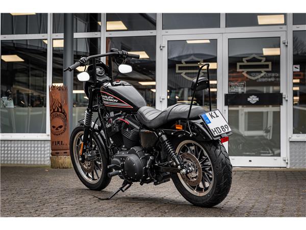 Harley-Davidson Sportster XL883R Roadster - MILLER ABGASANLAGE