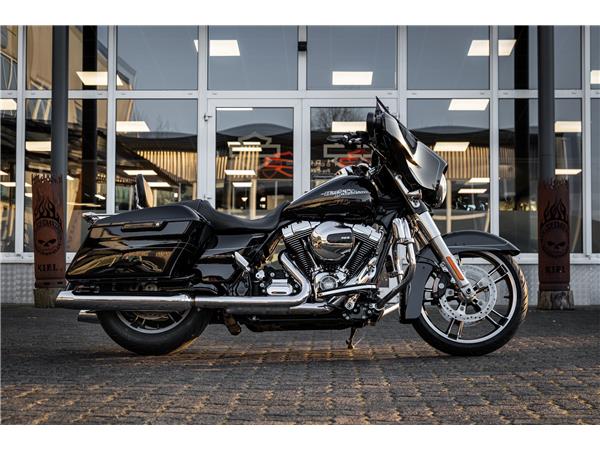 Harley-Davidson STREET GLIDE SPECIAL FLHXS