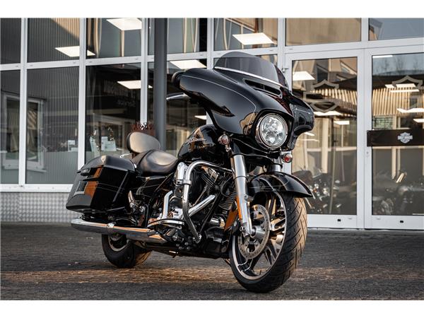 Harley-Davidson STREET GLIDE SPECIAL FLHXS