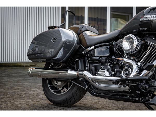 Harley-Davidson FLSB SPORT GLIDE 107 - Dr. Jekill & Mr. Hyde -