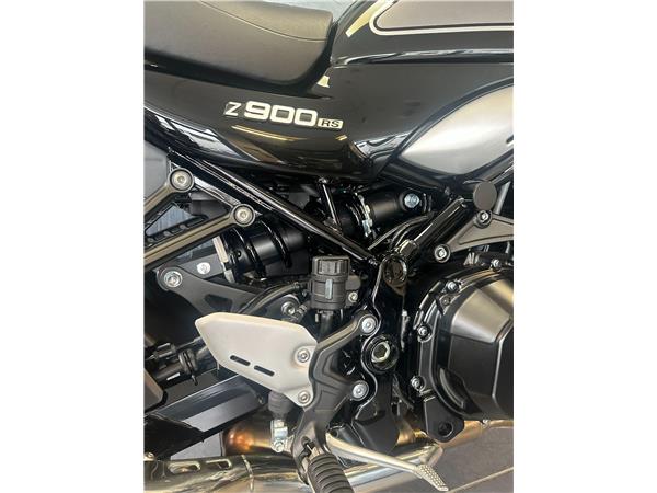 2024 Kawasaki Z900 RS