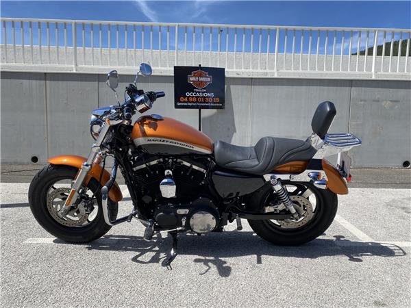 2015 HARLEY-DAVIDSON CUSTOM