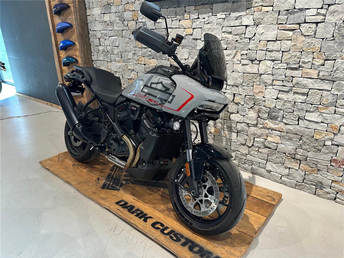 2025 harley-davidson RA Pan America 1250 S ST