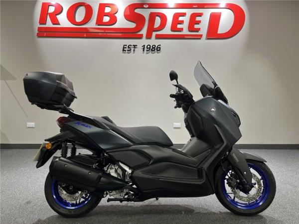 2024 Yamaha XMAX 300 Blue
