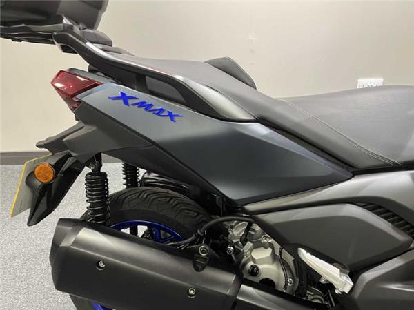 2024 Yamaha XMAX 300 Blue