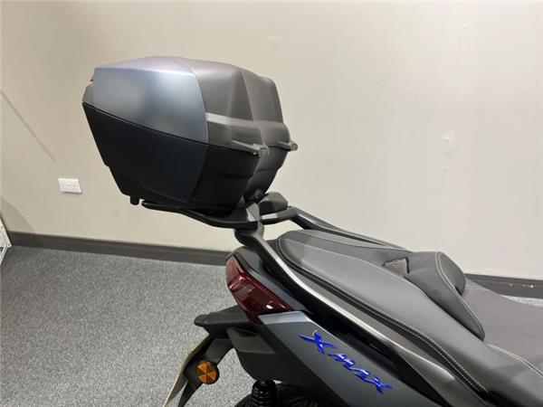 2024 Yamaha XMAX 300 Blue