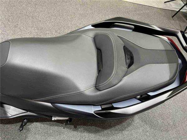 2024 Yamaha XMAX 300 Blue