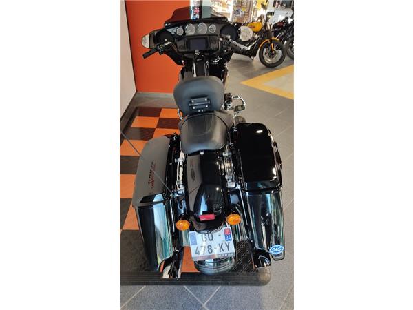 2023 HARLEY-DAVIDSON STREET GLIDE