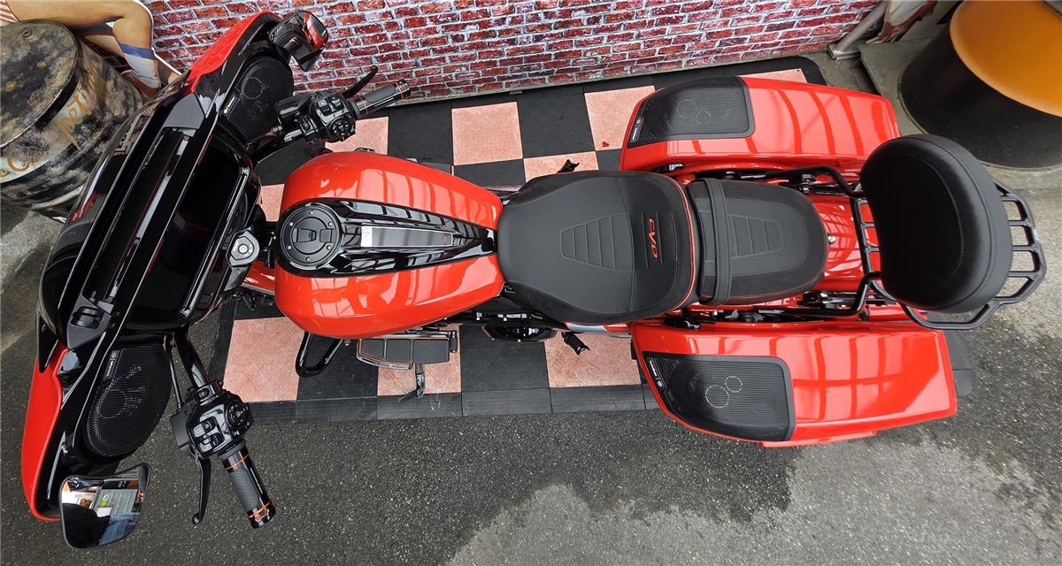2024 harley-davidson FLHXSE Street Glide CVO 121