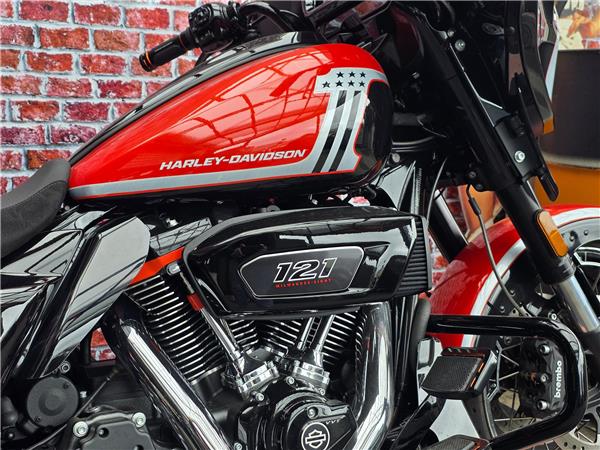 2024 harley-davidson FLHXSE Street Glide CVO 121