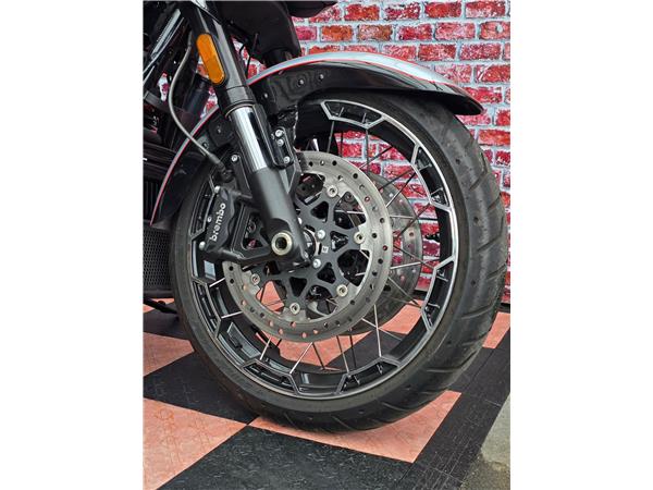 2024 harley-davidson FLHXSE Street Glide CVO 121