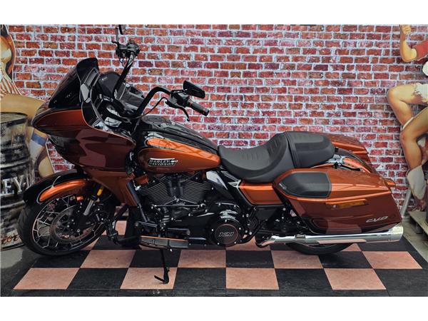 2023 harley-davidson FLTRXSE Road Glide 121 CVO