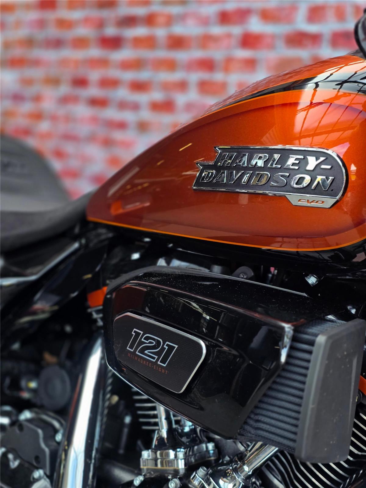 2023 harley-davidson FLTRXSE Road Glide 121 CVO