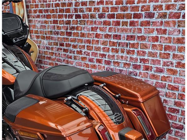 2023 harley-davidson FLTRXSE Road Glide 121 CVO