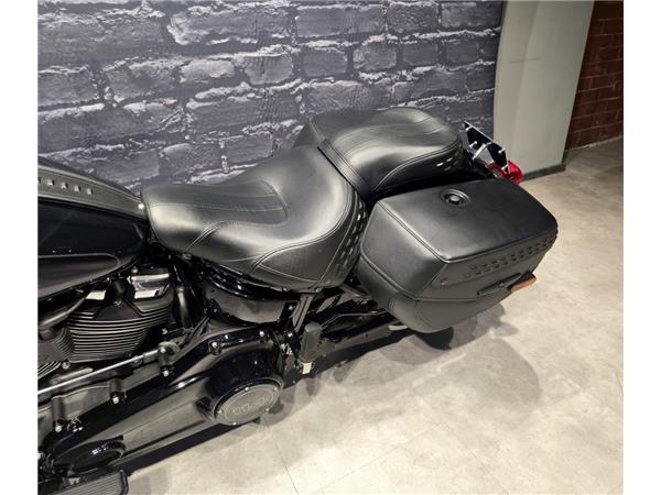 Heritage Softail Classic 114 
